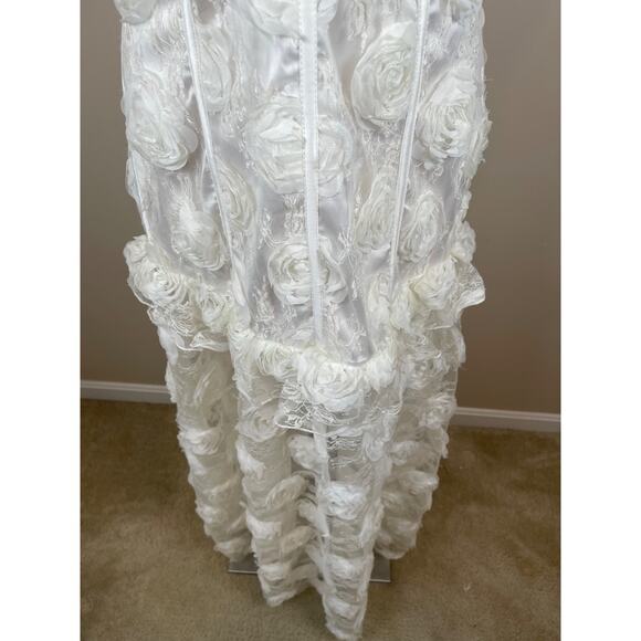 For Love & Lemons Cyrus Rosette Lace Floral Strapless White Maxi Gown Size Small - Picture 7 of 11